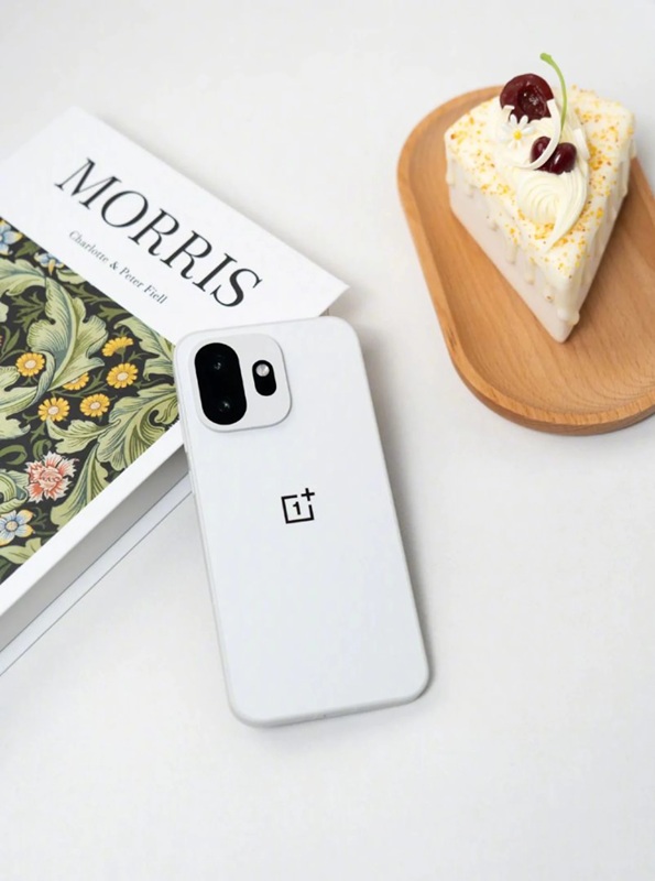 OnePlus 15T en color blanco