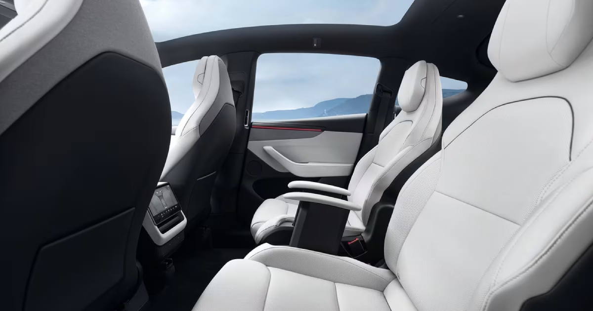 Imagen del interior del Tesla Model Y L