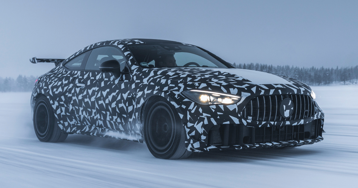 Coupé de Mercedes-Benz durante las pruebas de invierno