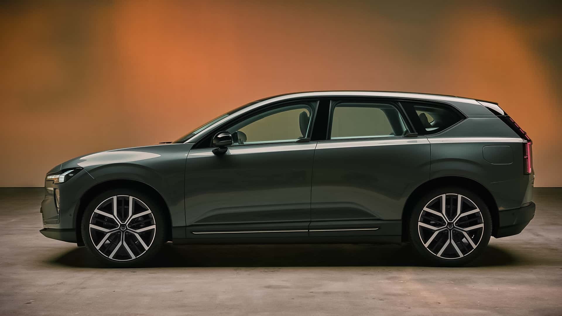 Parte frontal del crossover Volvo EX60