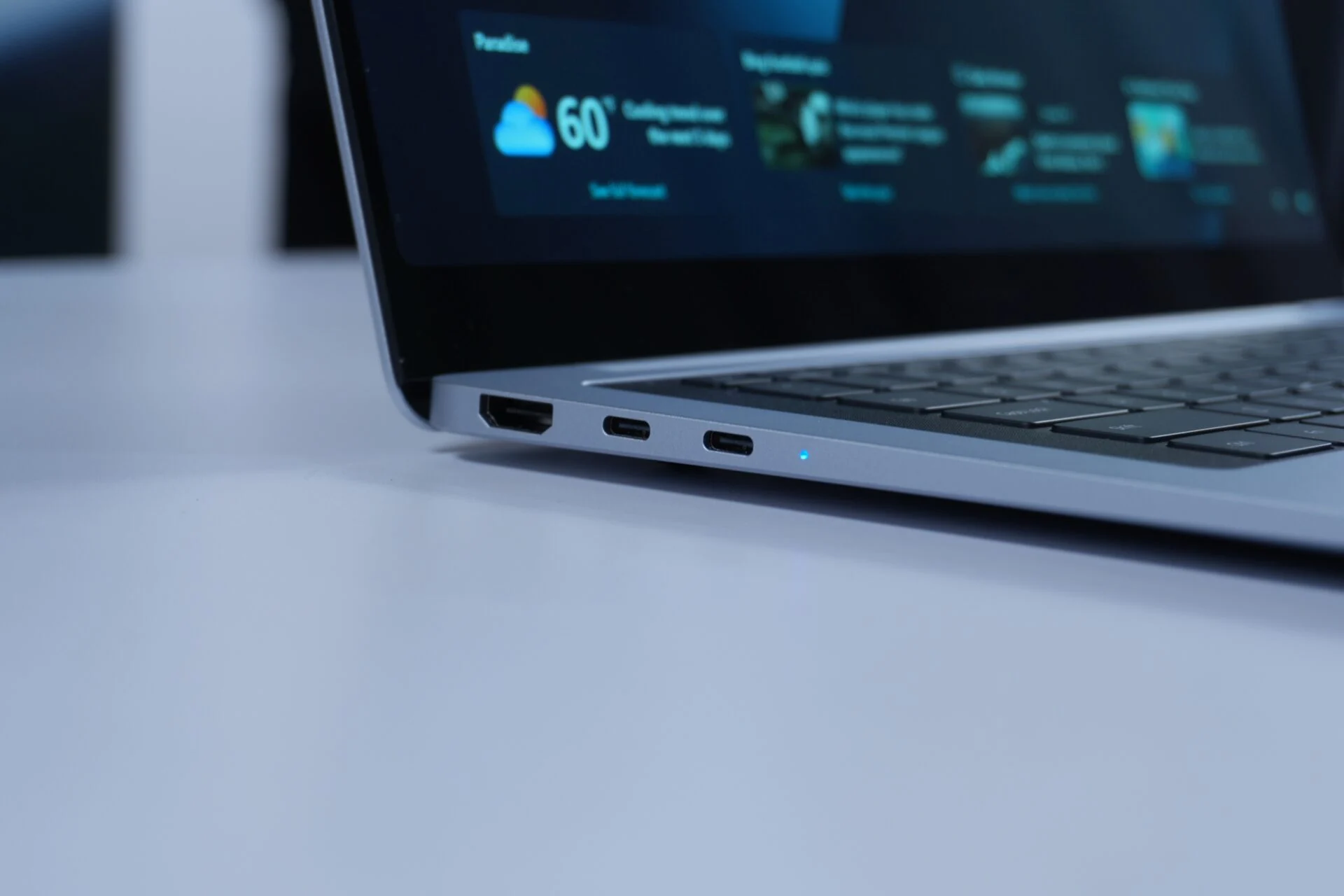 Vista del teclado del Galaxy Book 6