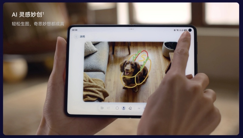 Huawei Pura X Max plegado en estado desplegado
