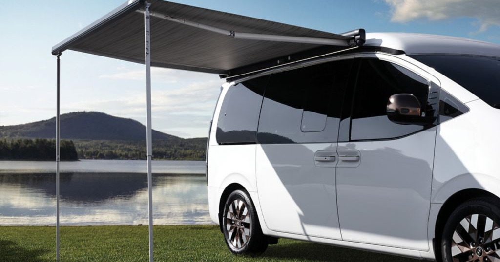 Concepto de camper Hyundai Staria - vista trasera