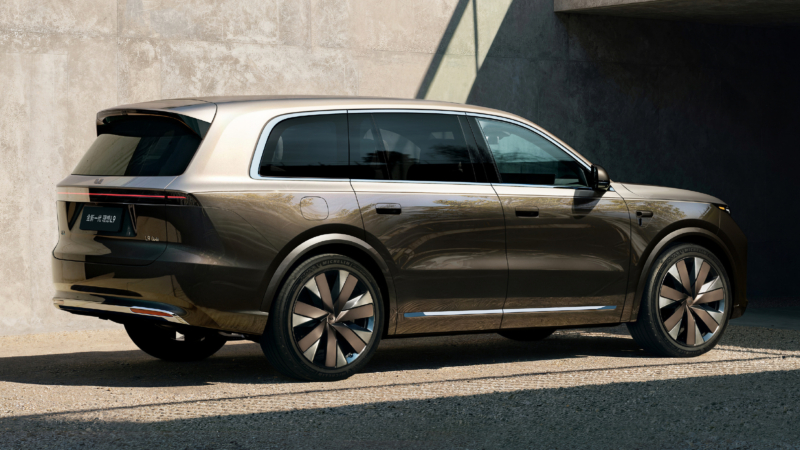 Parte trasera del Li Auto L9 Livis 2023