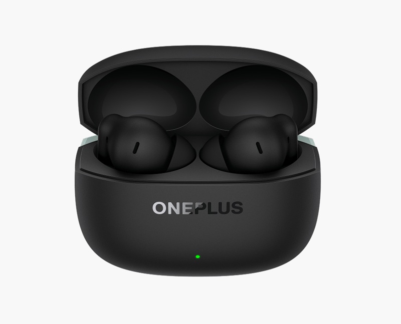 Auriculares negros OnePlus Nord Buds 4 Pro en un estuche