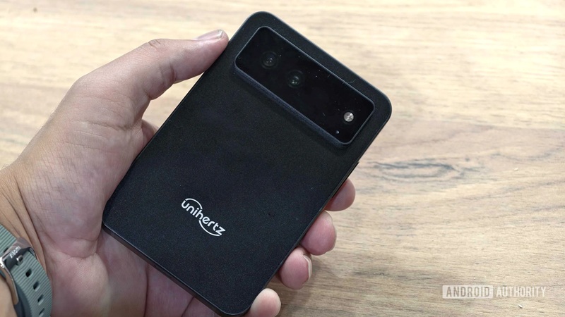 Panel trasero del Titan 2 Elite