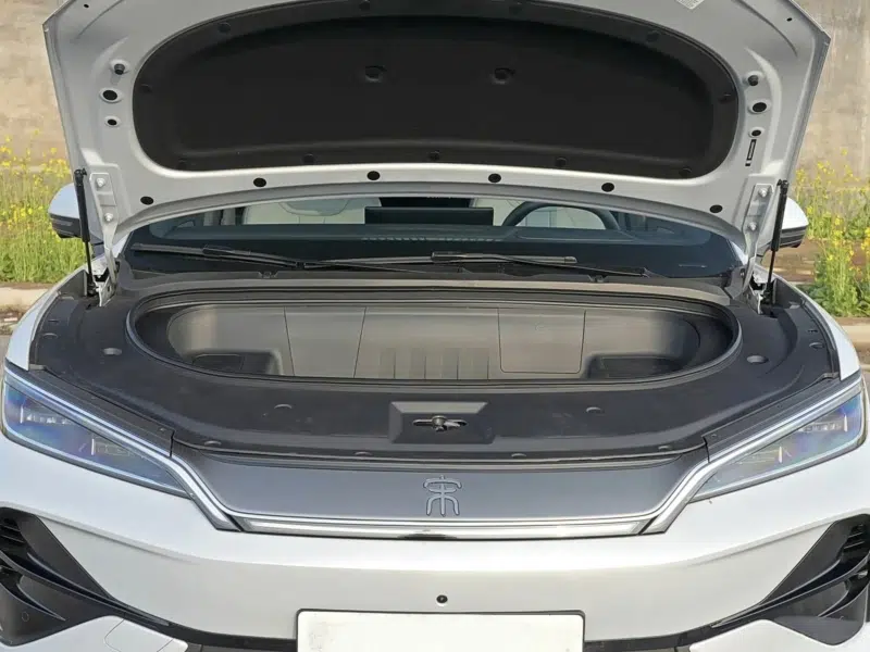 Consola central del BYD Song Ultra EV